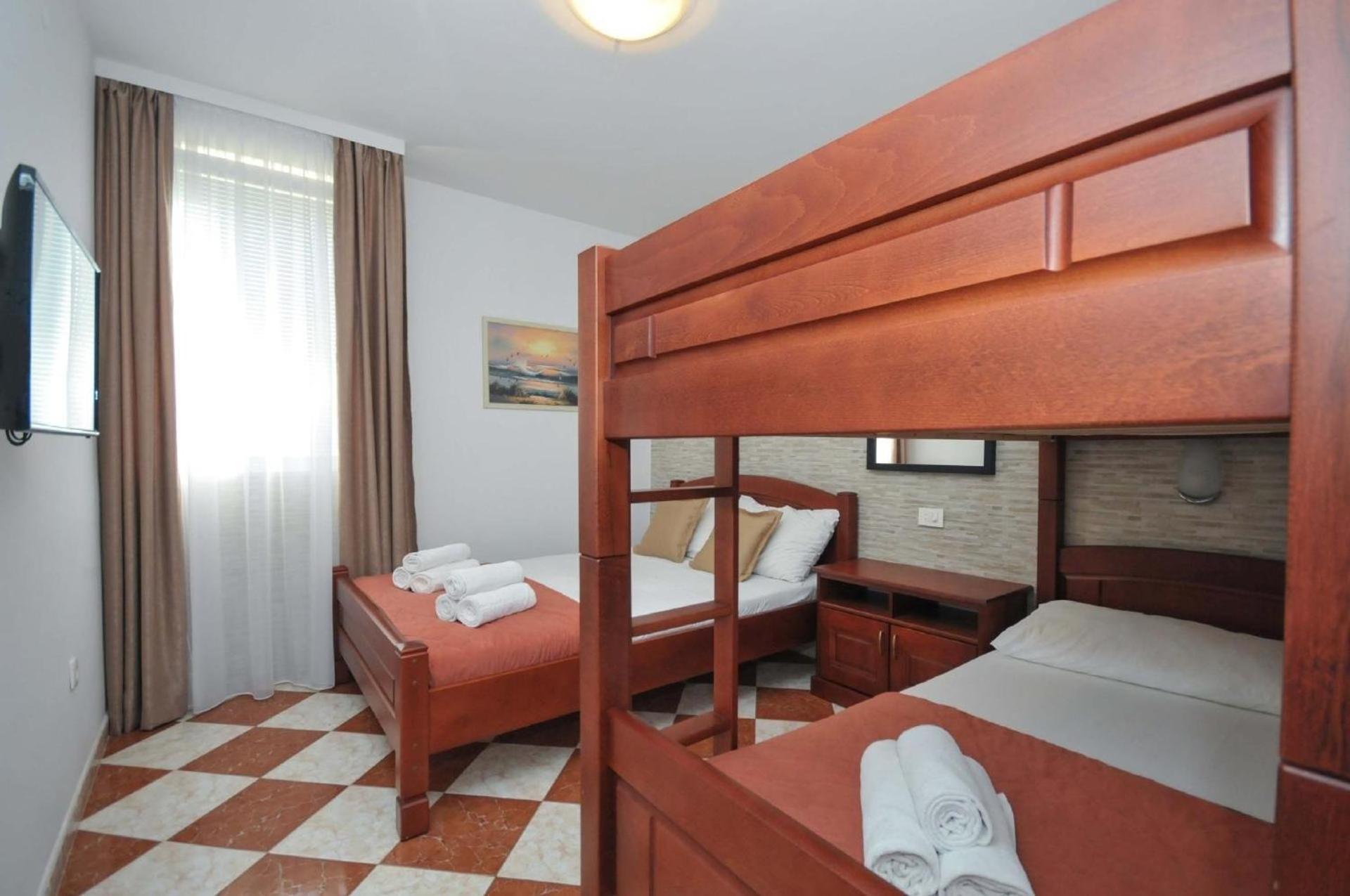 Ferienwohnung Fuer 4 Personen Ca 55 M In Budva, Adriakueste Montenegro Kueste Um Budva Extérieur photo